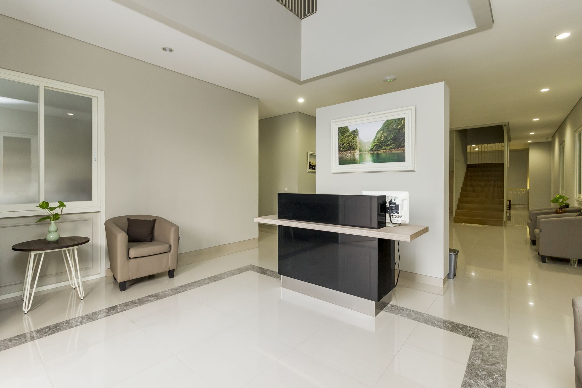 Reddoorz Plus @ Patal Senayan 雅加达 外观 照片